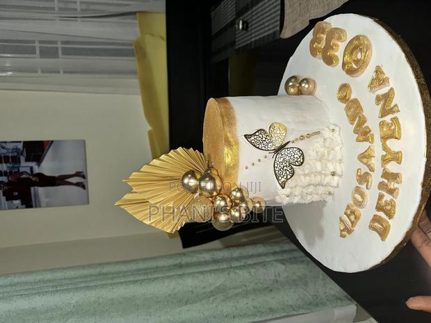 Fondant 3 Layers Size 6 Gold · Photo 1
