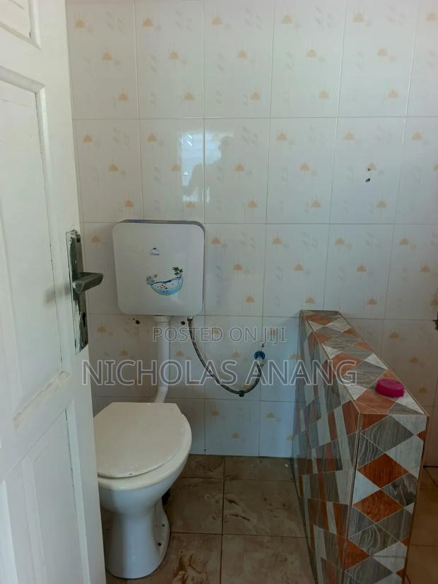 1bdrm Apartment in Dorns Properties, New Town for rent · Photo 5