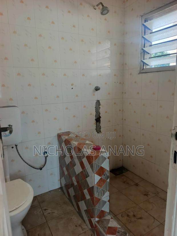 1bdrm Apartment in Dorns Properties, New Town for rent · Photo 7
