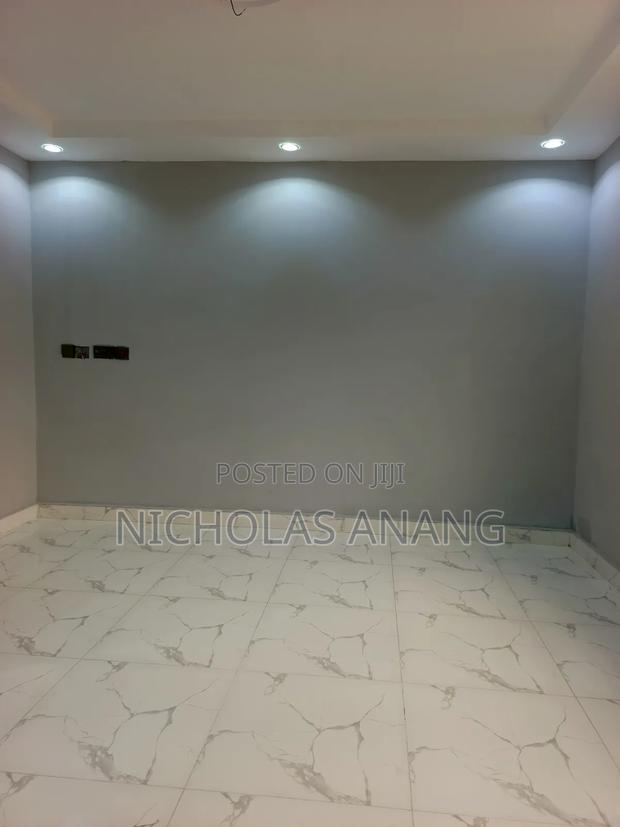 1bdrm Apartment in The Dorns Properties, New Town for rent · Photo 6