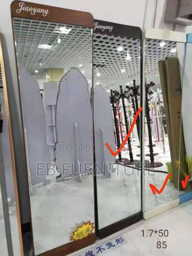 Dressing Mirror · Photo 1