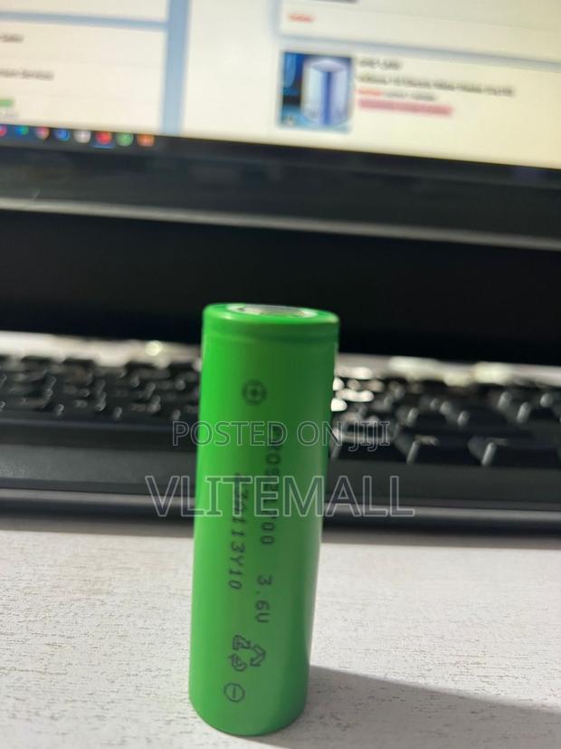Rechargeable 3.6v 18650 Battery for Solar CCTV Camera, Light · Photo 1