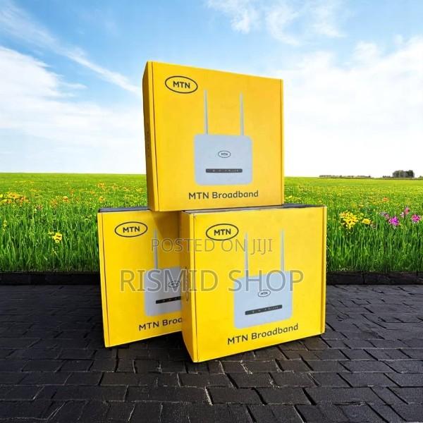 Universal 4g MTN Router With Power Bank · Photo 1