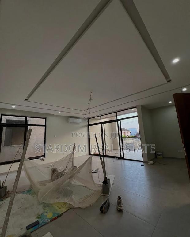 2bdrm Apartment in Adjiriganor for rent · Photo 5