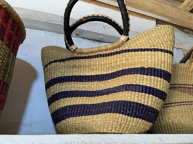 Straw Bag (Hand Woven ) · Photo 1