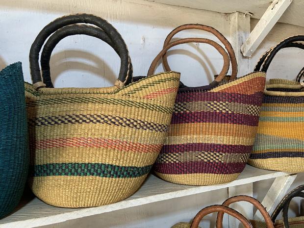 Straw Bag (Hand Woven ) · Photo 3