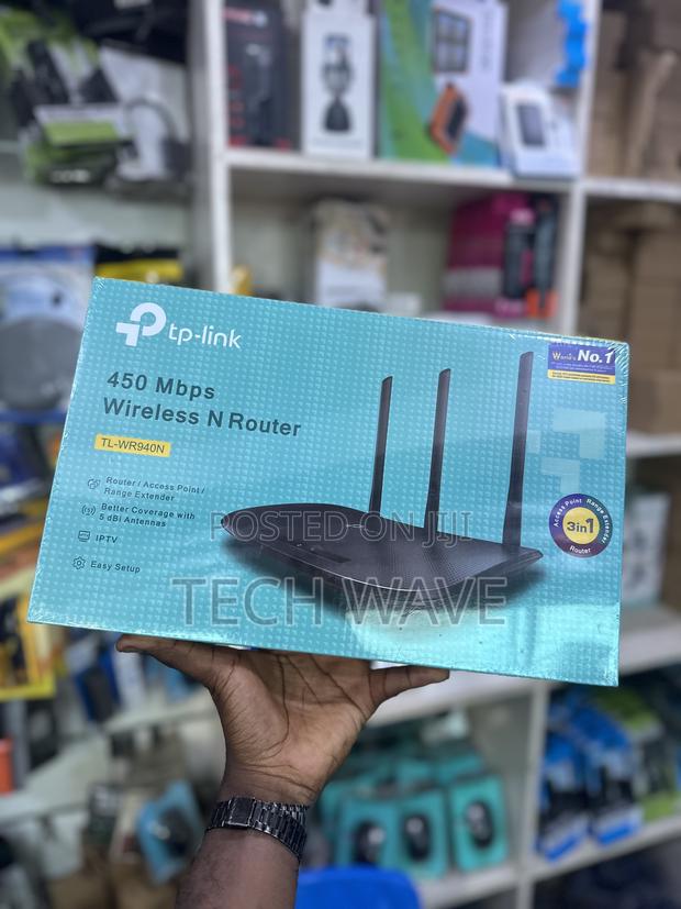 Tp-Link Router Extender/ Access Point · Photo 1