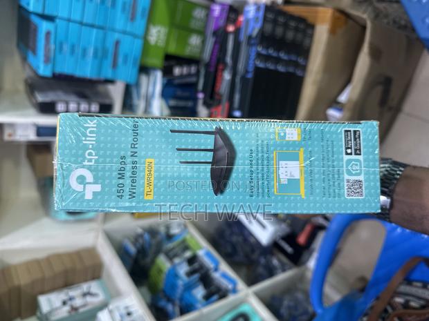 Tp-Link Router Extender/ Access Point · Photo 2