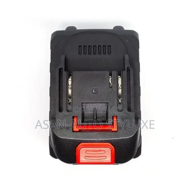 48v Rechargeable Lithium Battery · Photo 4