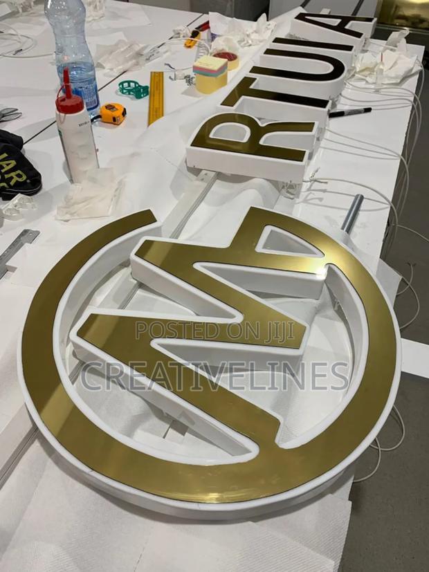 Creative Signage · Photo 3
