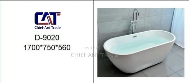 Bath Tub D-9020 · Photo 1