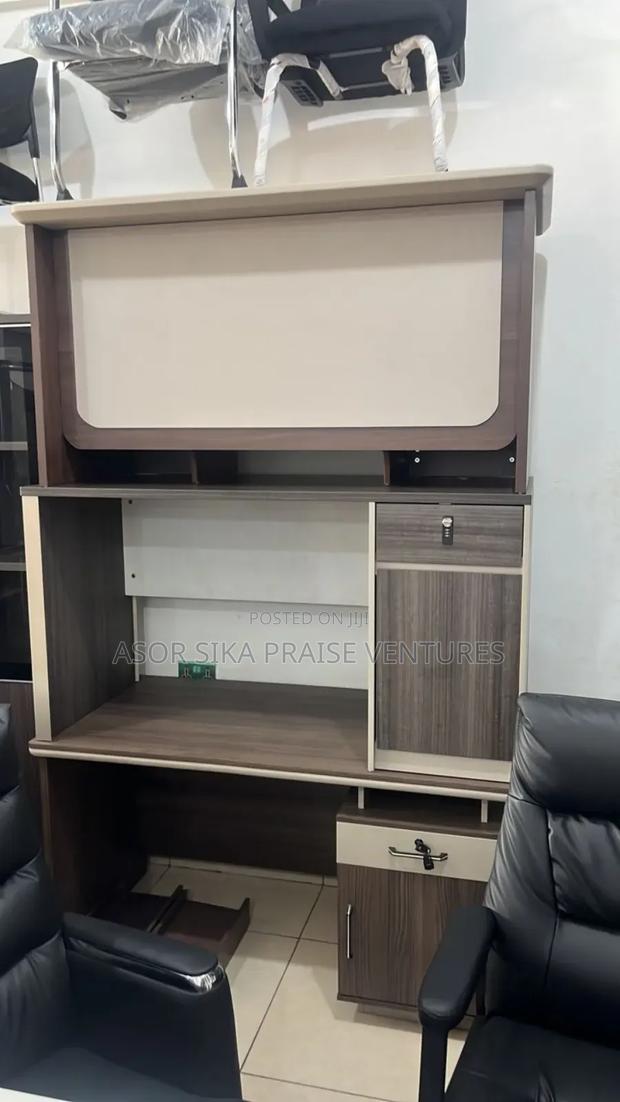 Office Table 1.4m · Photo 1