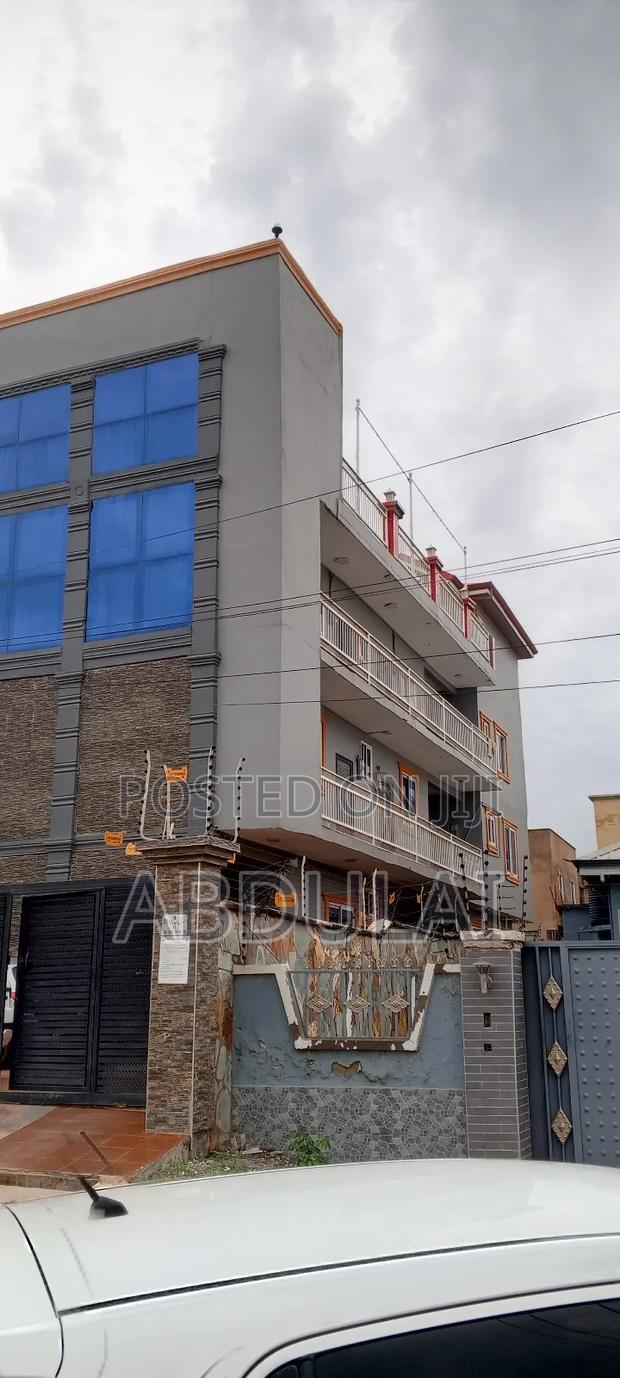 2bdrm Apartment in Abu Abdulai Property, Pillar 2 for rent · Photo 1