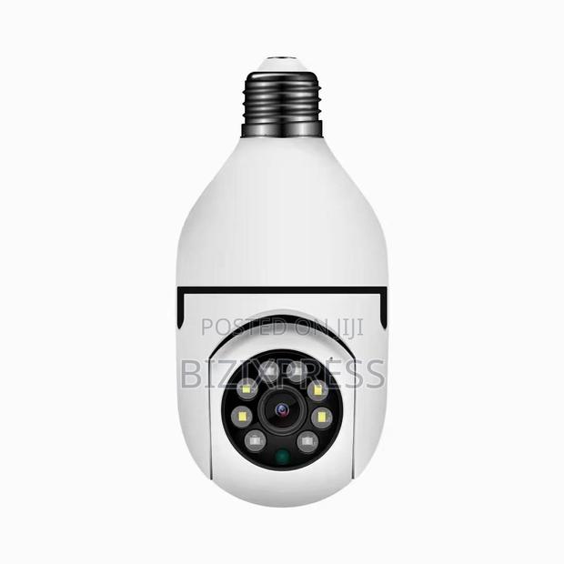 Bulb Security Camera · Photo 5