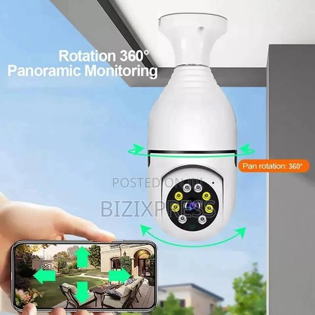 Bulb Security Camera · Photo 3