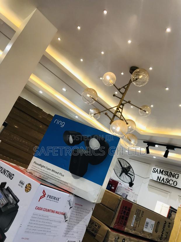 Get Secure (White) Ring Floodlight Cam Wired · Photo 1
