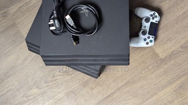 Home Used Ps4 or Playstation 4 Pro Home Used Console · Photo 1