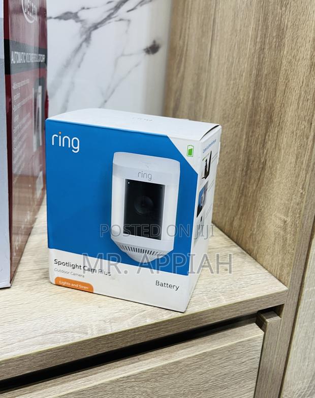 Energy Saving Ring Sportlight Cam Plus/ Battery Single. · Photo 1