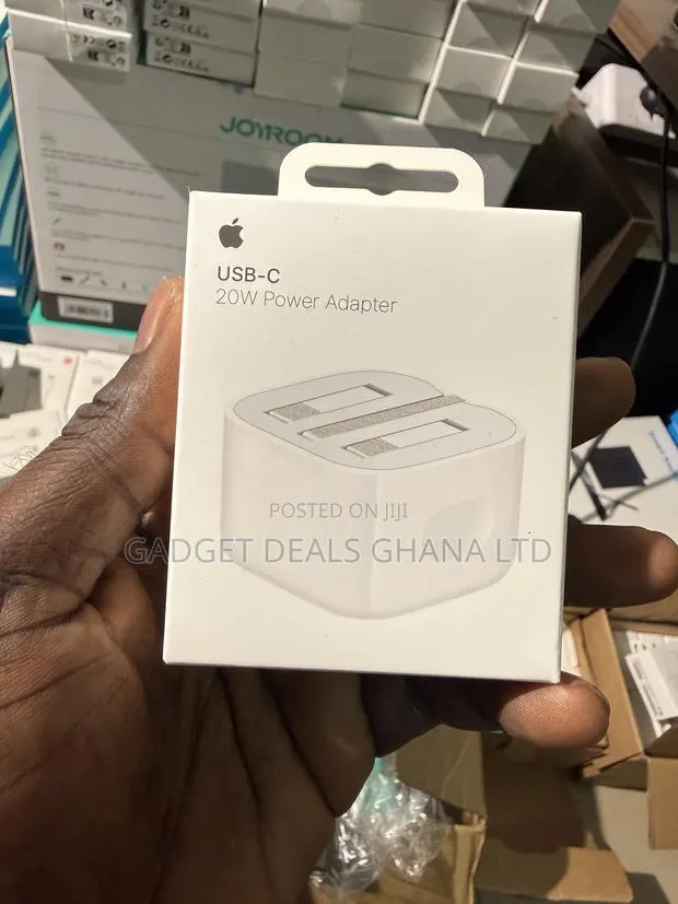 Apple 20w Adapter · Photo 1