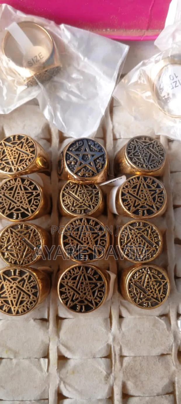 Tetragrammaton Ring · Photo 3