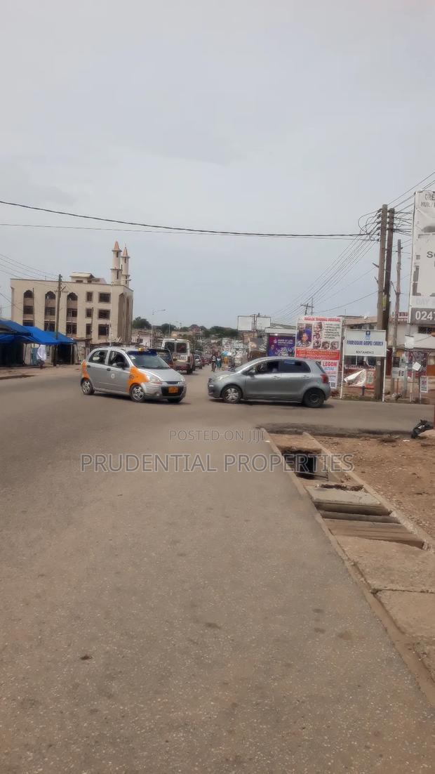 5bdrm House in Adabraka for sale · Photo 5