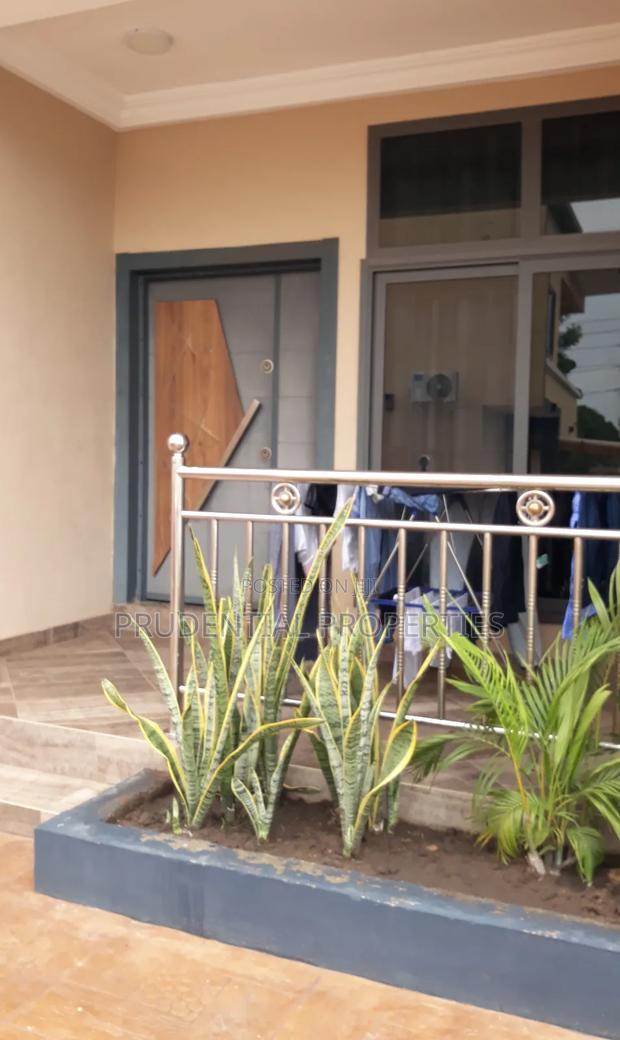 Furnished 2bdrm Apartment in Tesano for rent · Photo 4