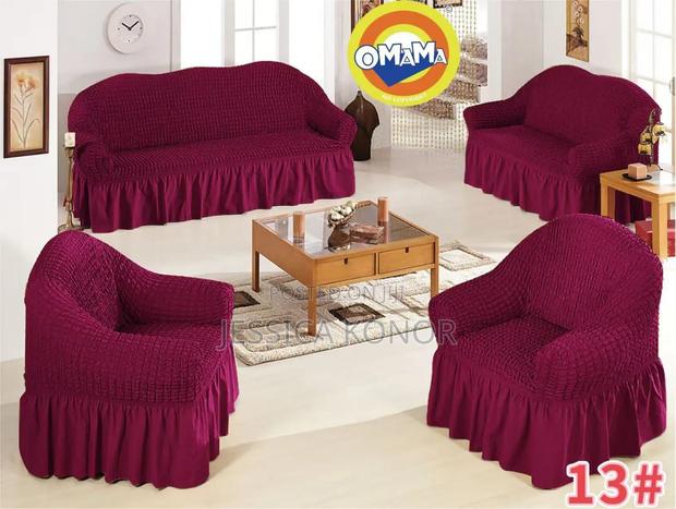Skirt Style Chair Covers · Photo 1