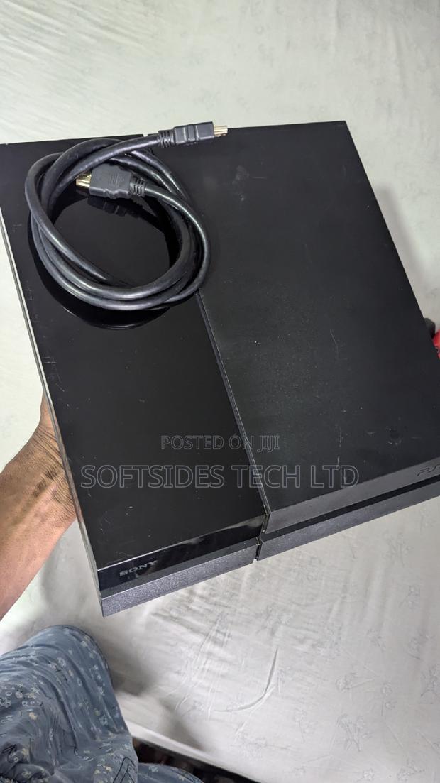 Tested Playstation 4 Home Used Game Console for Video Games · Photo 2