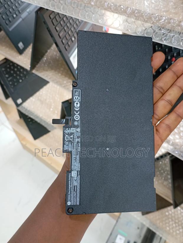 Hp Elitebook 840 G3 Replaceable Battery · Photo 8