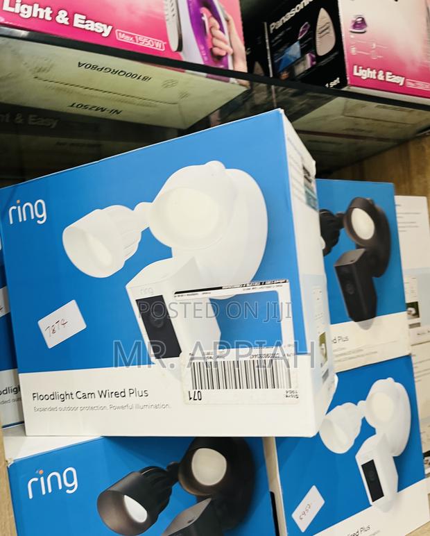 Fresh in Box Ring Floodlight Cam Wired With Motion(2021). · Photo 1