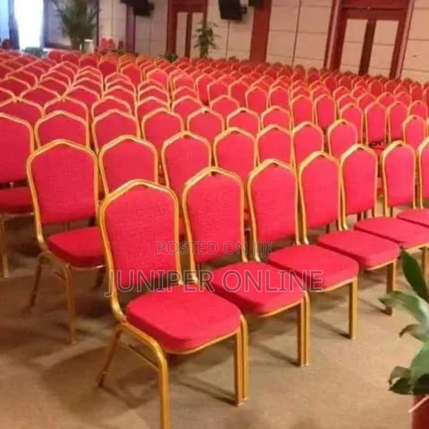Auditorium Chair Red Blue · Photo 1