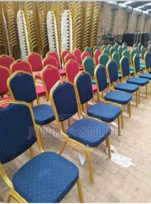 Auditorium Chair Red Blue · Photo 2
