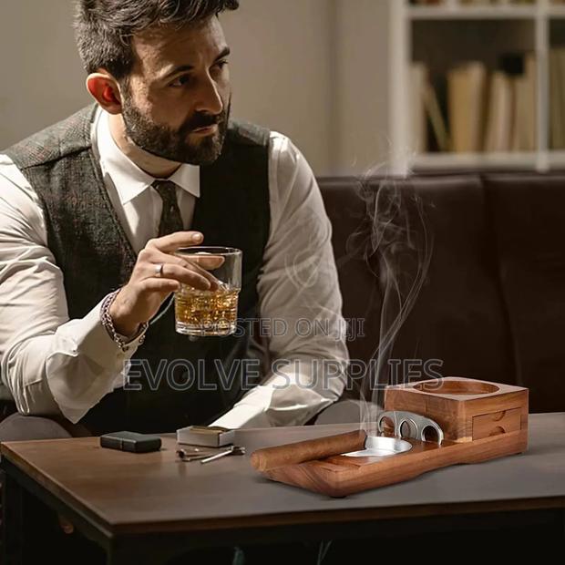 2 in 1 Cigar Ashtray and Coaster · Photo 4