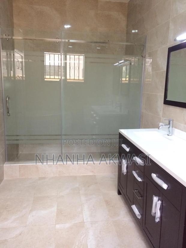 4bdrm House in Teme Community 12, Tema Metropolitan for rent · Photo 6