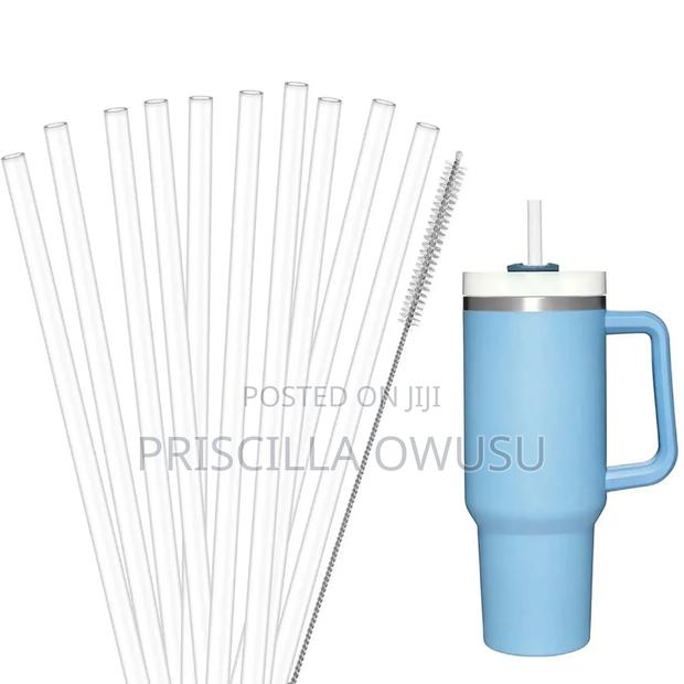 Stanley Cup Straw · Photo 1