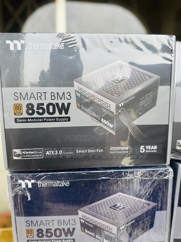 Thermaltake Smart Bm3 850w, Atx 3.0 & Pcie 5.0 Power Supply · Photo 4