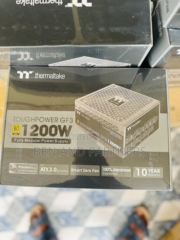 Thermaltake Gf3 1200w Atx 3.0/Pci-e 5.0, Power Supply. · Photo 4