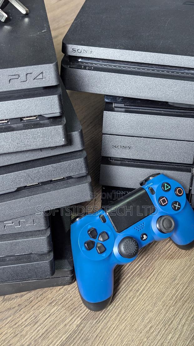 Playstation 4 Pro Video Game Console From Home · Photo 6