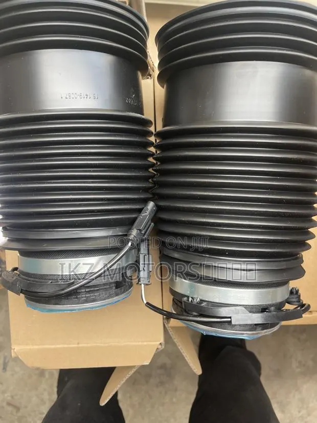 E Class Back Balloon Shocks W253/W257/X290 · Photo 1