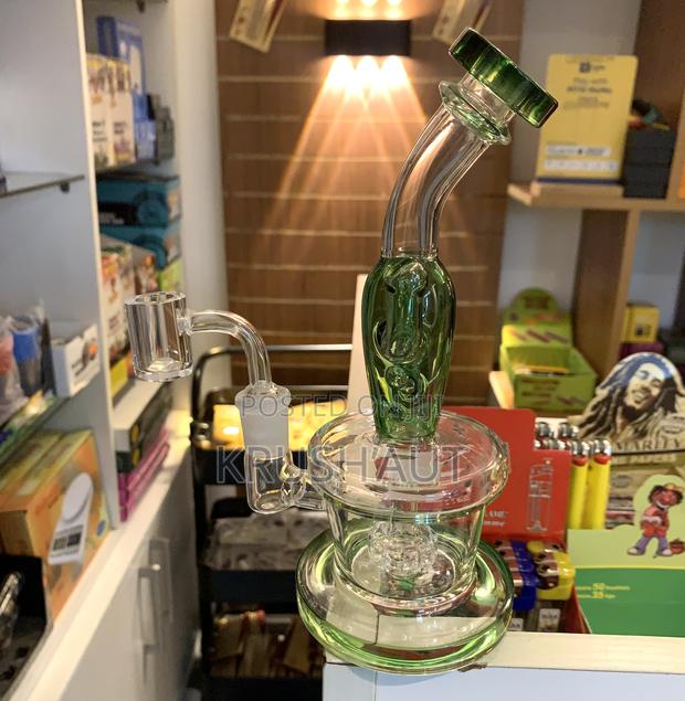 Glass Water Bong Type 1 · Photo 1