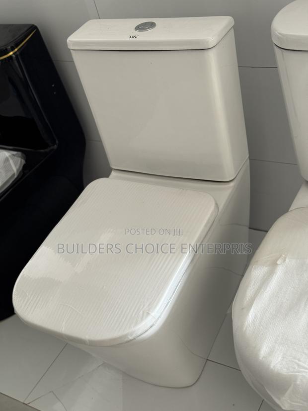 Wk Water Closet (Square ) · Photo 2