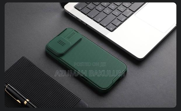 iPhone 16 Pro Nillkin Camshiled Magnetic Case · Photo 4