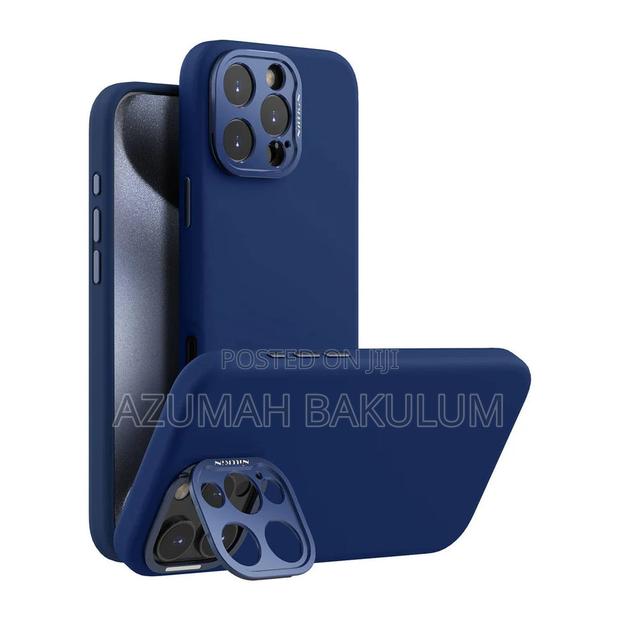 iPhone 16 Pro Lenswing Magnetic Case · Photo 3