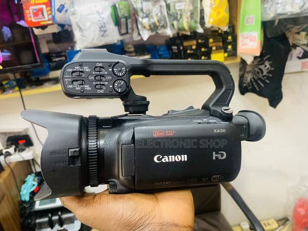 Professional Xa30 Video Camera for Churche Purposes · Photo 2