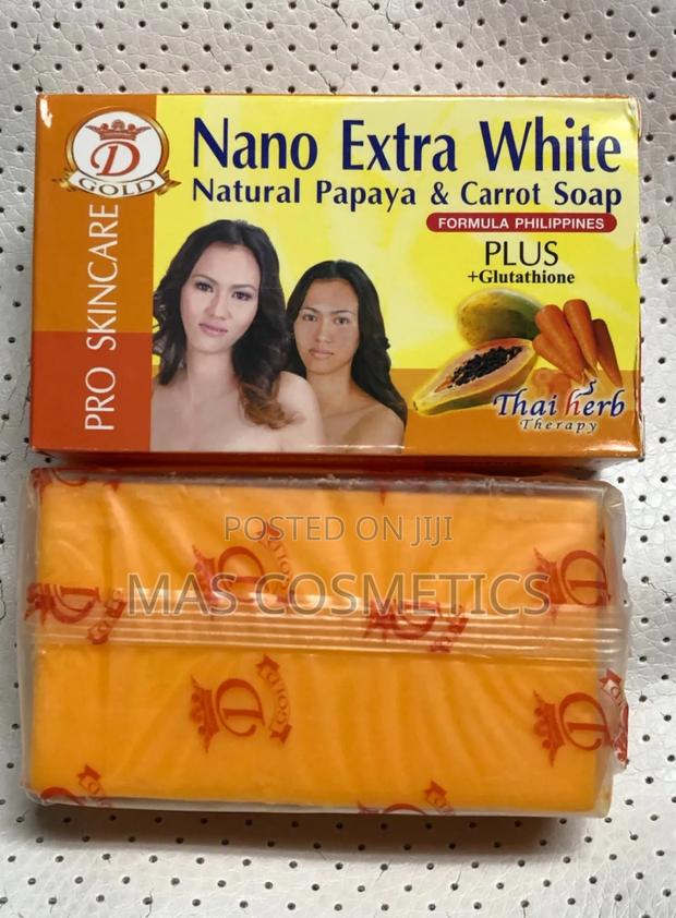 Nano Extra White Natural Papaya Carrot Soap · Photo 1