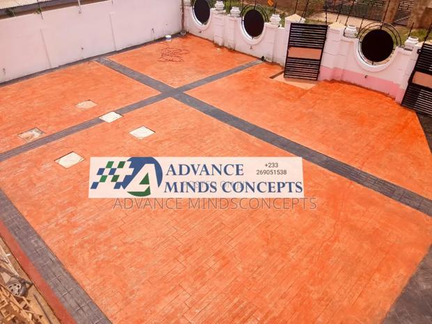 Professional Concrete Finisher's · Photo 5
