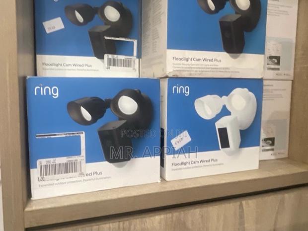 Long Lasting Ring Floodlight Cam Wired 1080p Hd Video. · Photo 1
