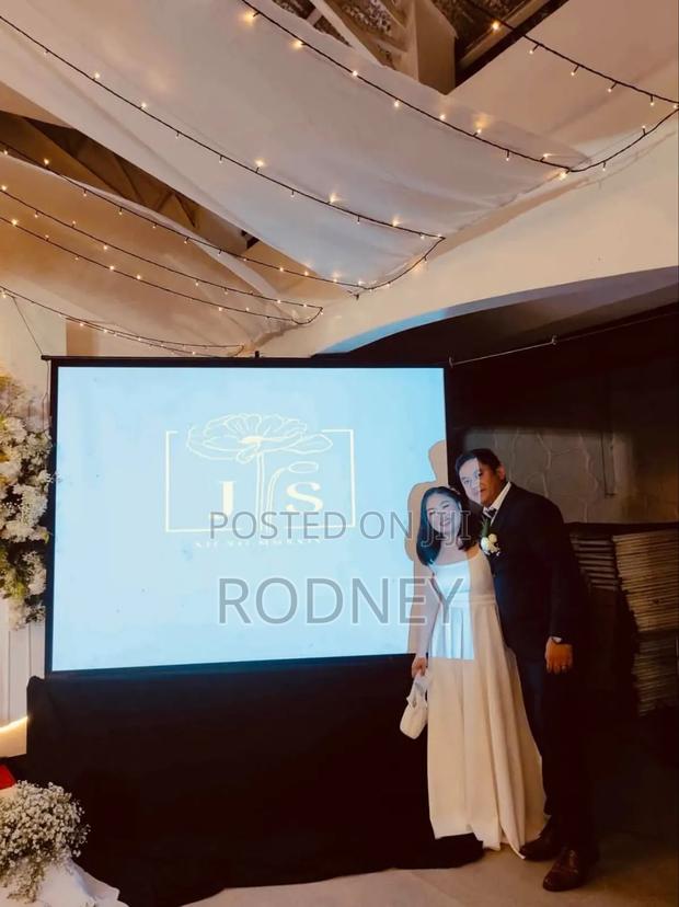 Projector Rental for Weddings. · Photo 2