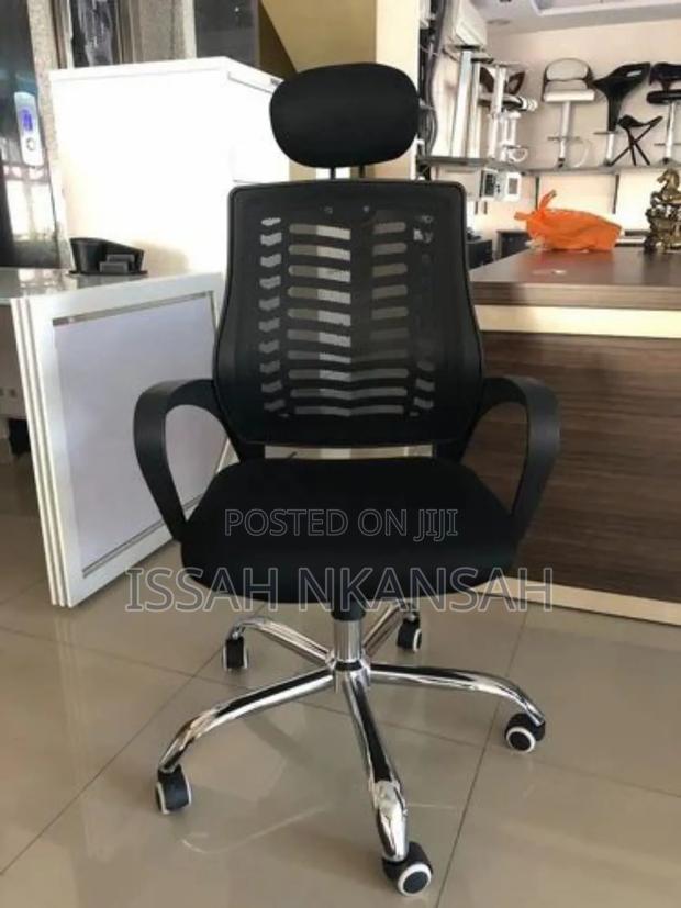 Ergonomic Office Chair · Photo 2