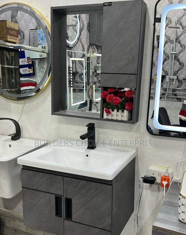 Cabinet Basin With Mirror 60cm Wide · Photo 2